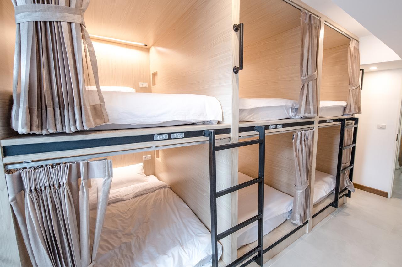 Naratel Hostel Bangkok Eksteriør billede