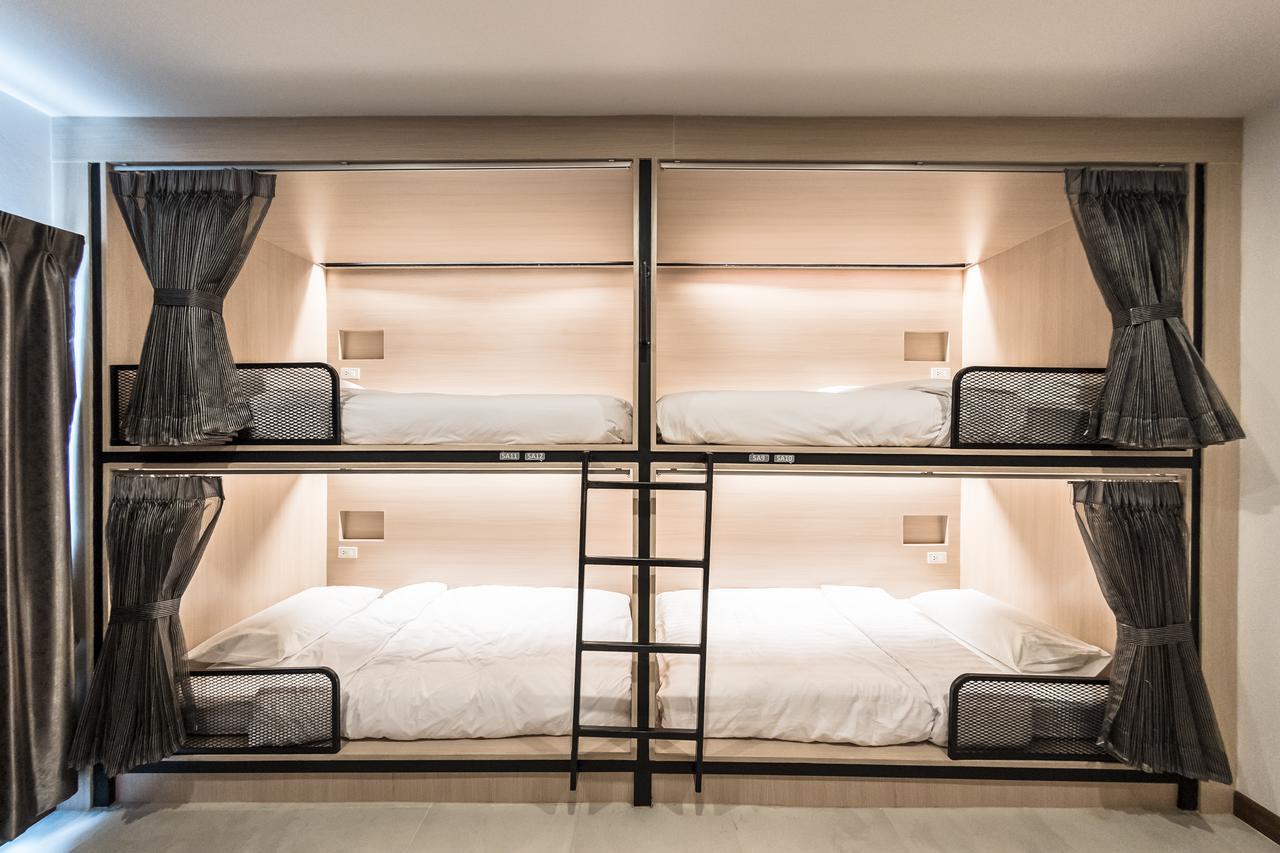Naratel Hostel Bangkok Eksteriør billede
