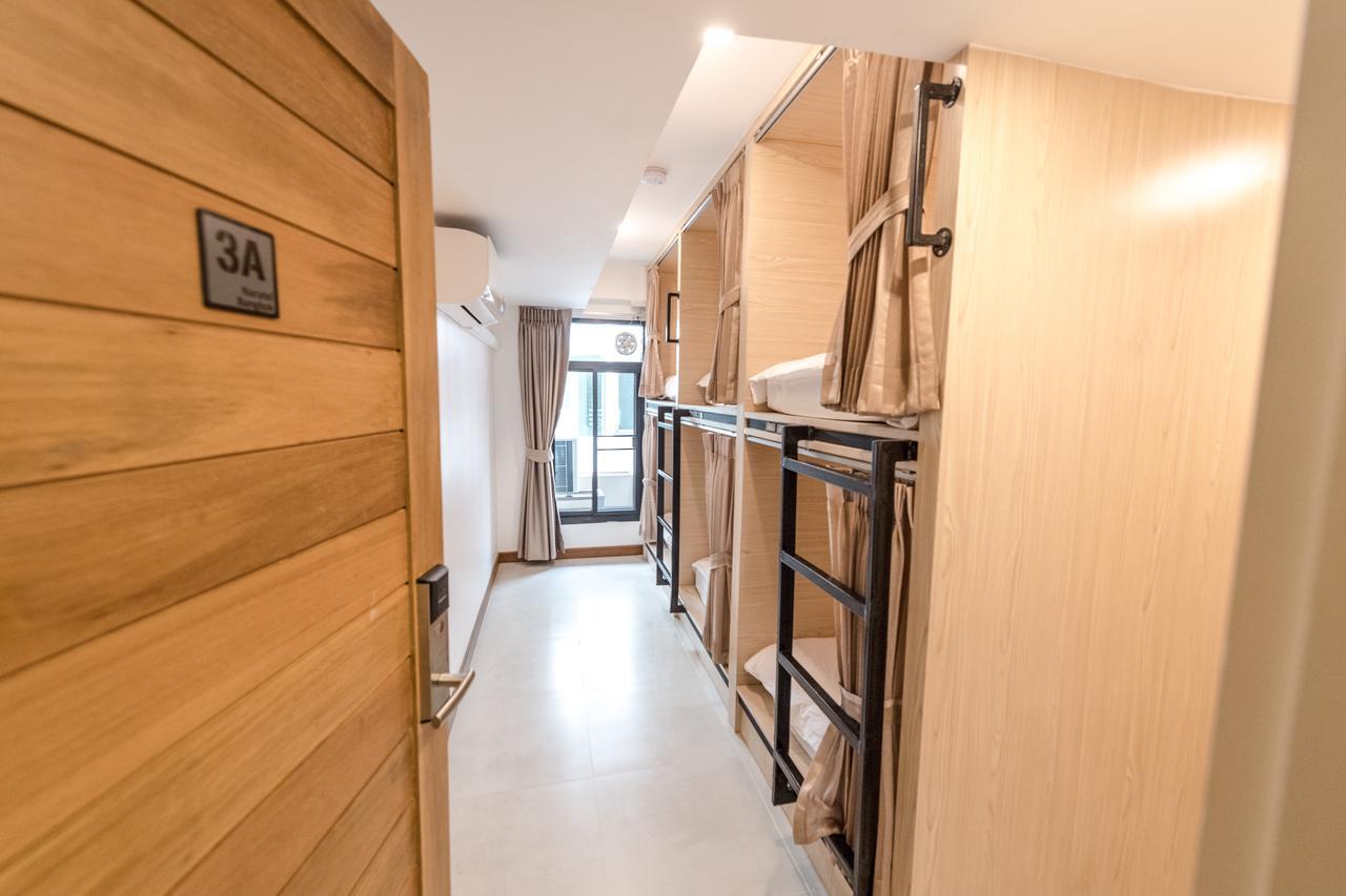 Naratel Hostel Bangkok Eksteriør billede