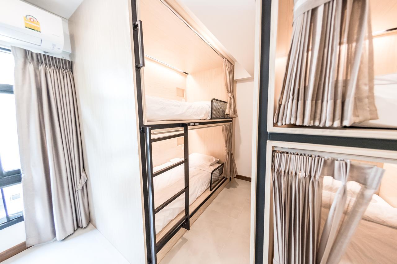 Naratel Hostel Bangkok Eksteriør billede
