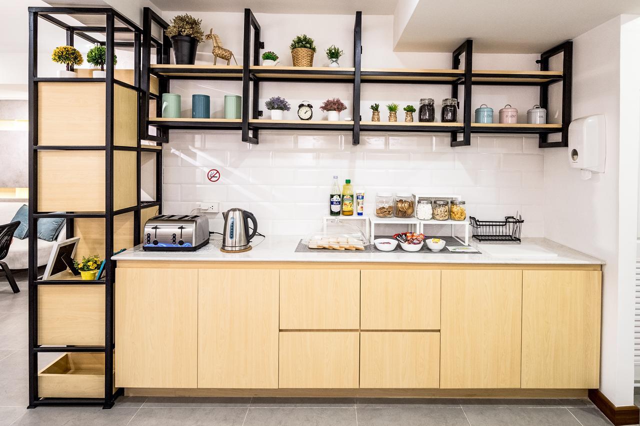 Naratel Hostel Bangkok Eksteriør billede